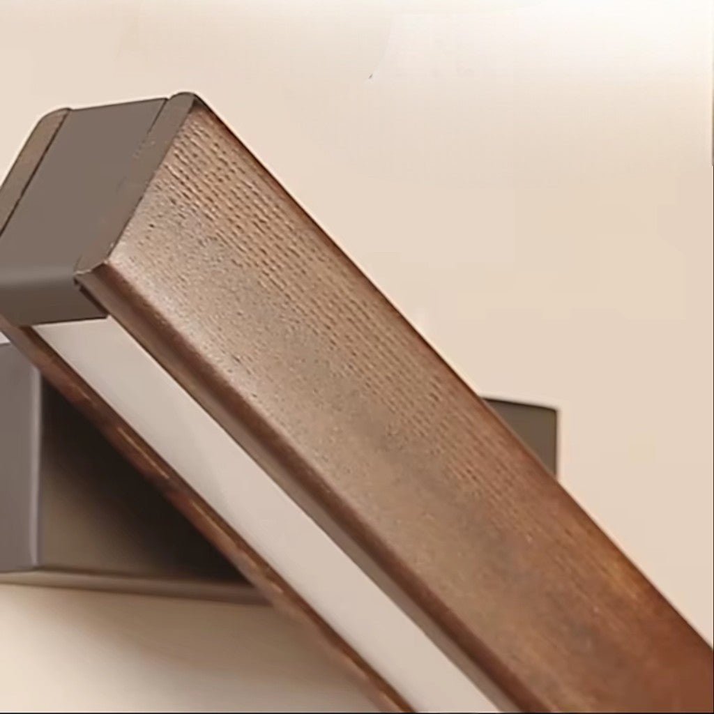 360° Swiveling Wooden Wall Light