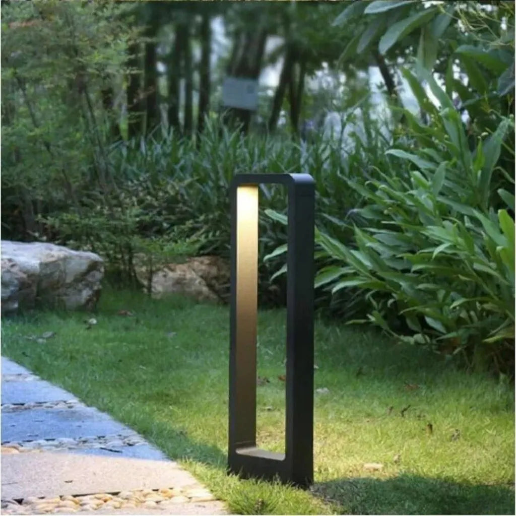 AquaGlow - Waterproof Outdoor Garden Ground Light