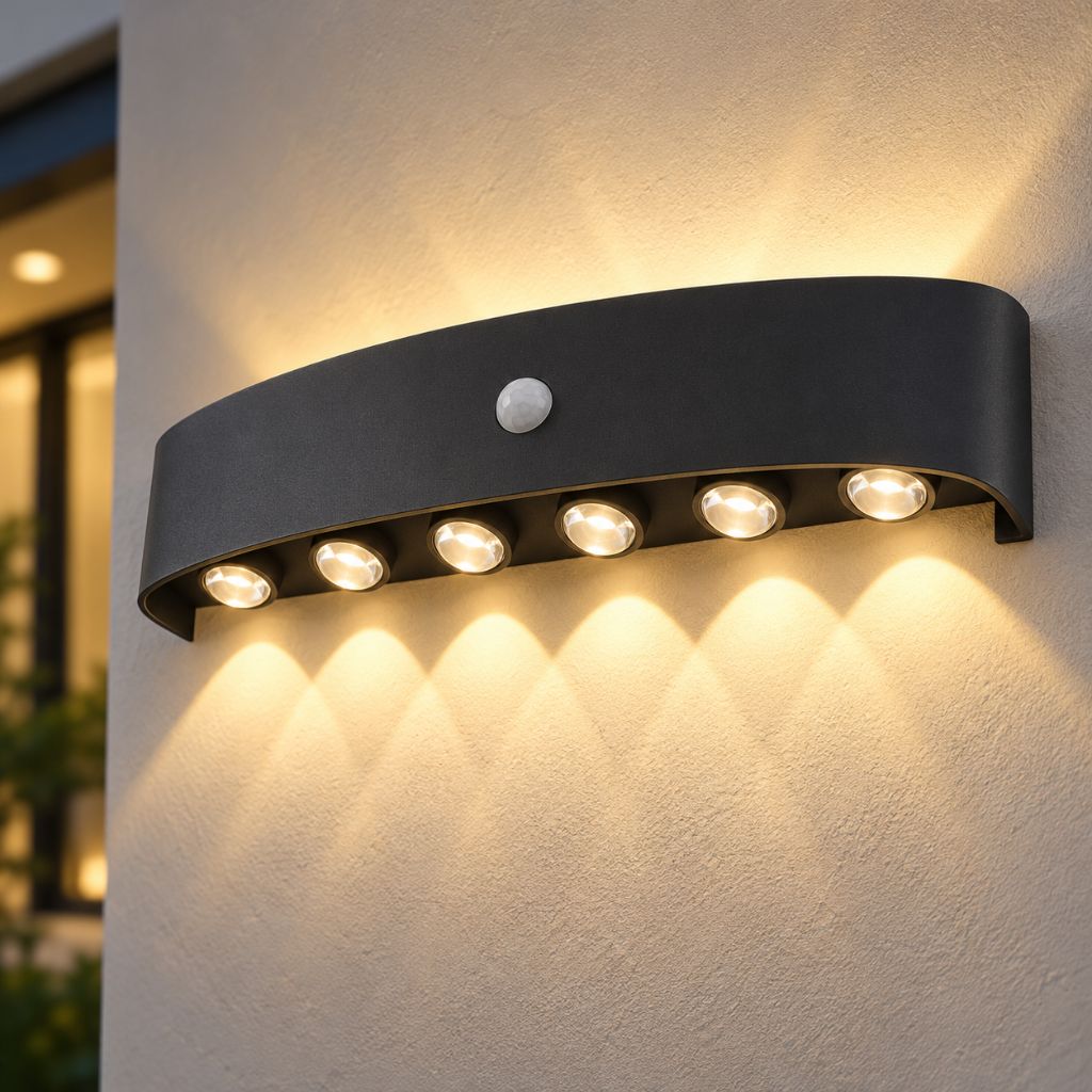 Curved Aluminium LED Wall Light with PIR Motion Sensor