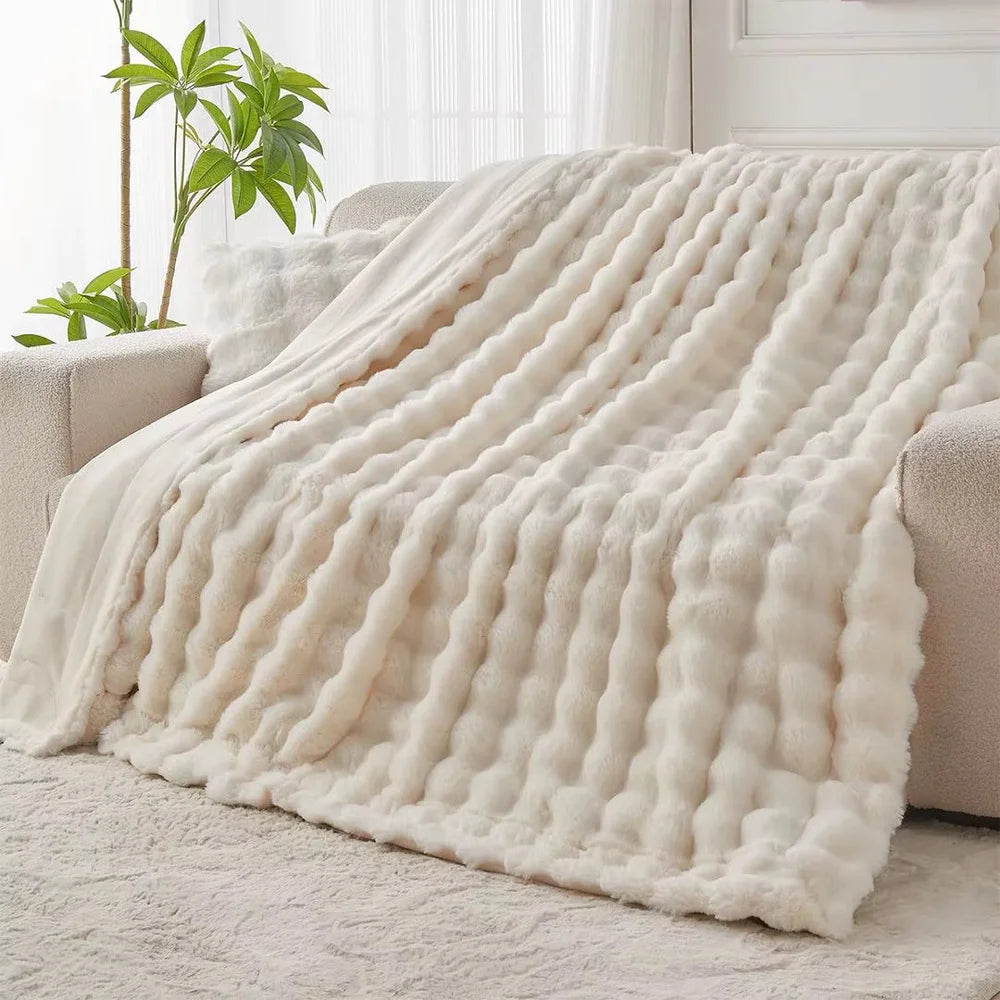 Faux fur throw blanket double-lined plush all-season