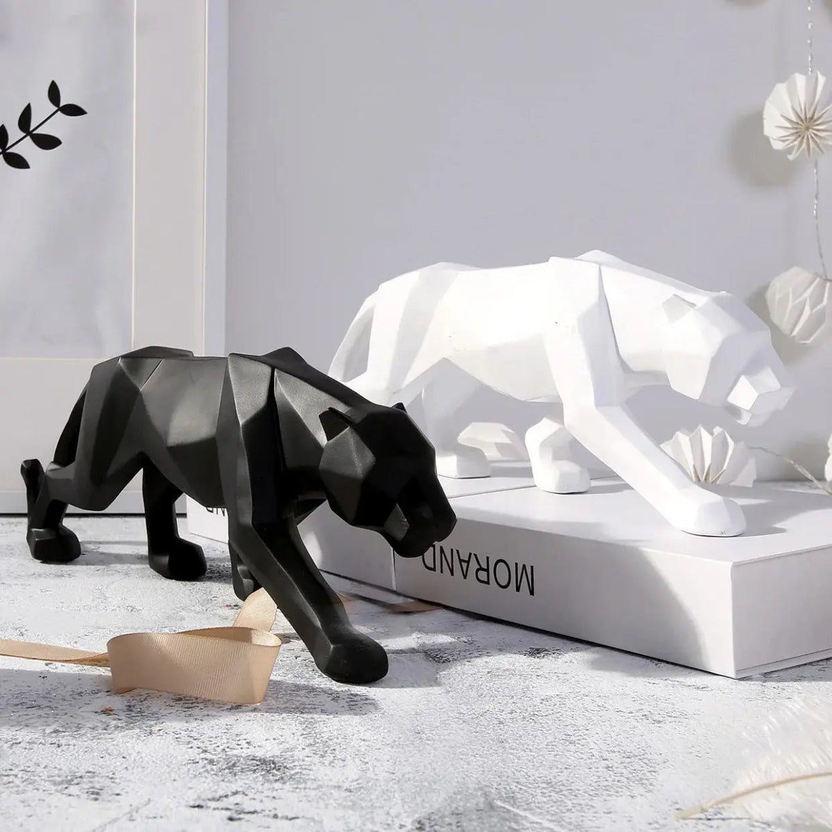 Minimalist Panther Resin Sculpture - Lattea Global