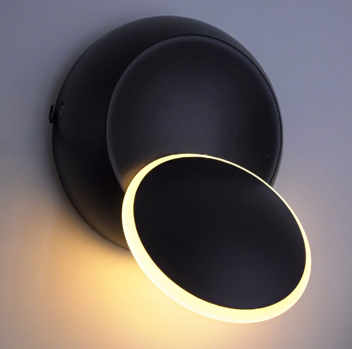 MoonSconce - Rotating Circle Interior Wall Light - Lattea Global