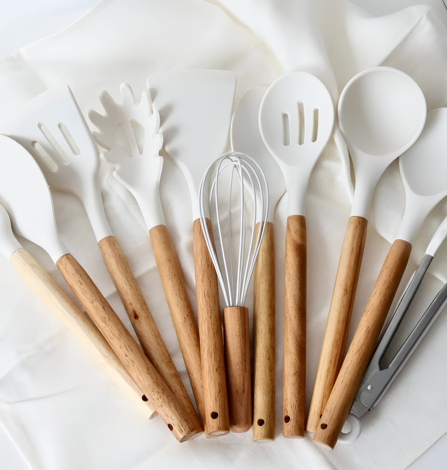 Nonstick Silicone Cooking Utensil Set with Wooden Handles Lattea