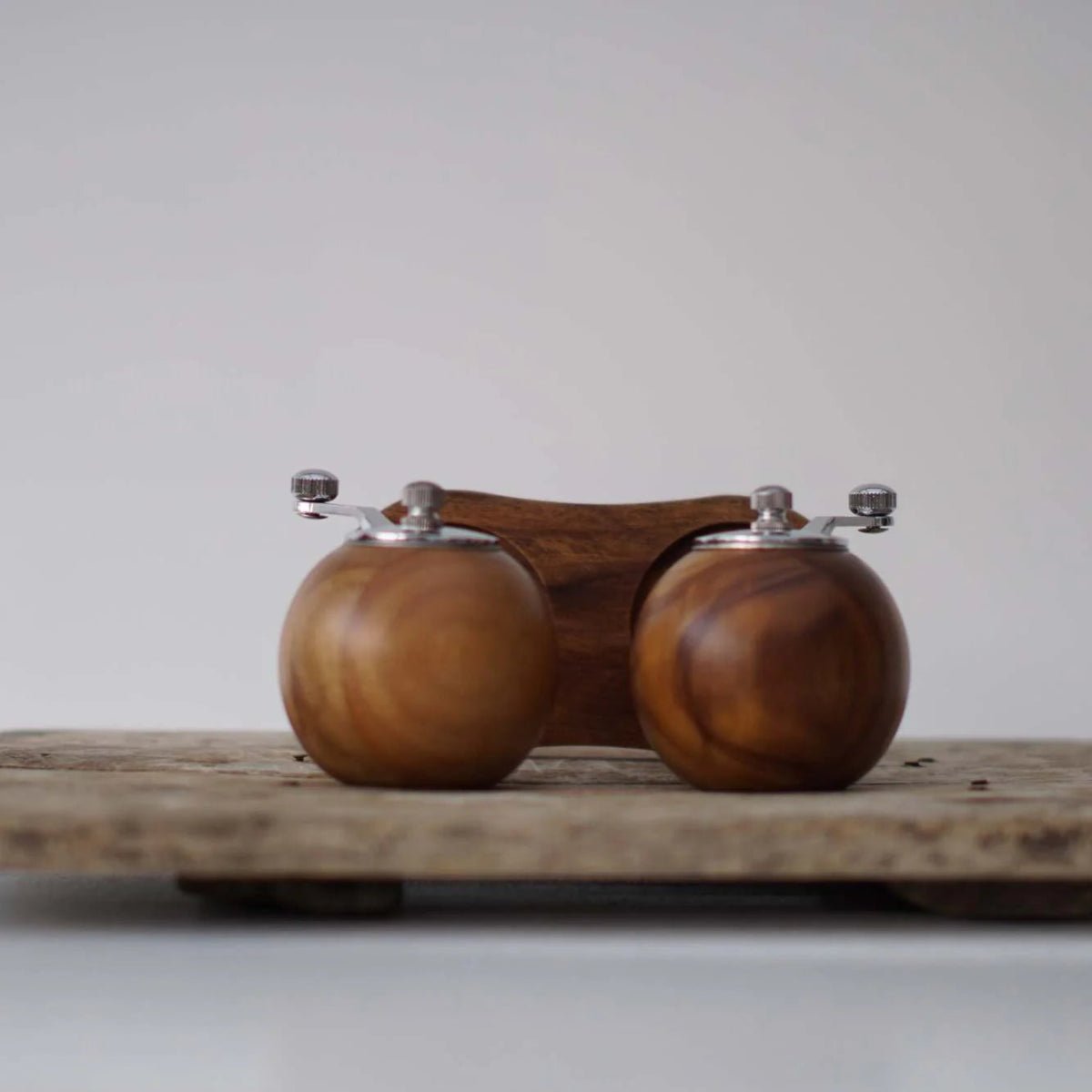 Nordic Salt and Pepper Mill Grinder Set Lattea - Lattea Global