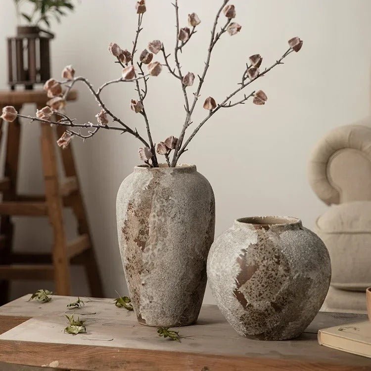 Serenity Bloom Vase – Minimalist Ceramic with Timeless Elegance - Lattea Global
