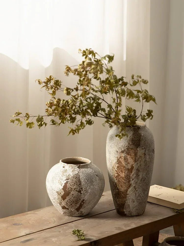 Serenity Bloom Vase – Minimalist Ceramic with Timeless Elegance - Lattea Global