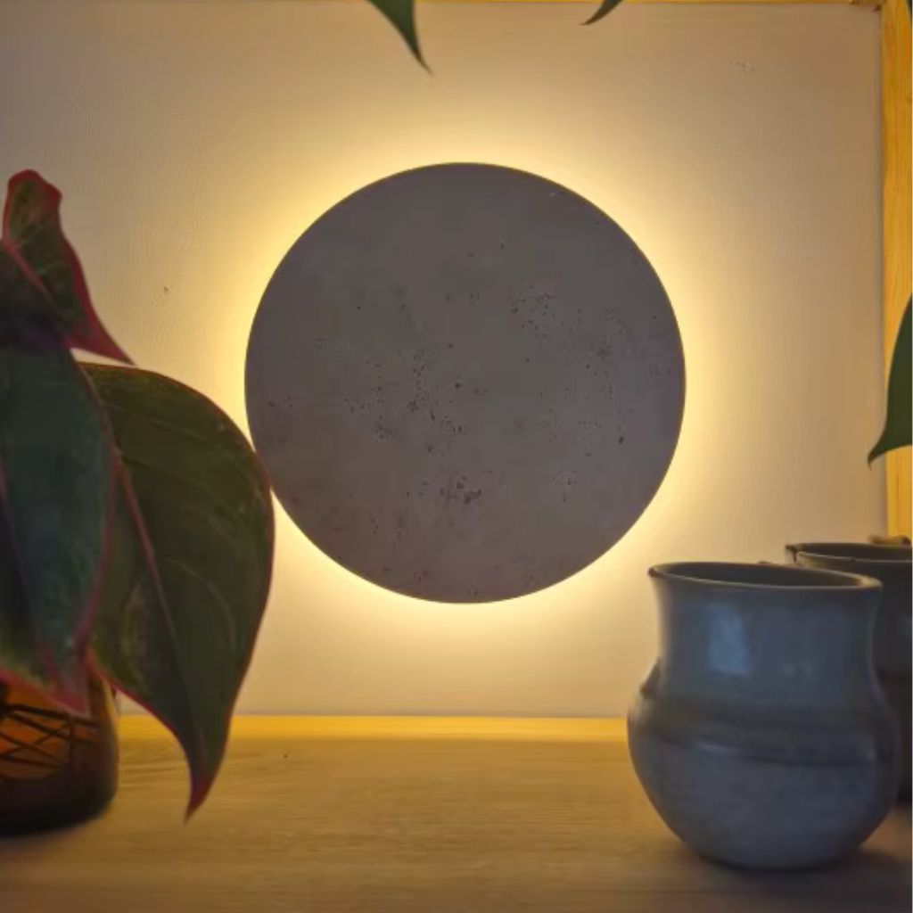 Stone-Inspired Round Wall Lamp