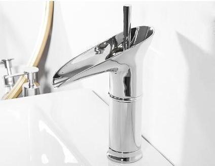 Vintage Waterfall Sink Faucet - Lattea Global
