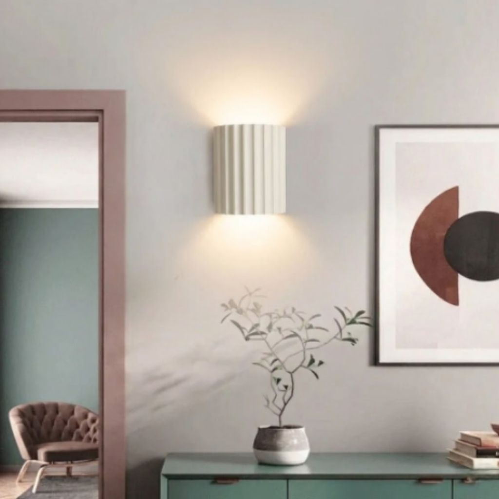 White Nordic Minimalist LED Wall Lamp - Macaron Resin - Lattea Global