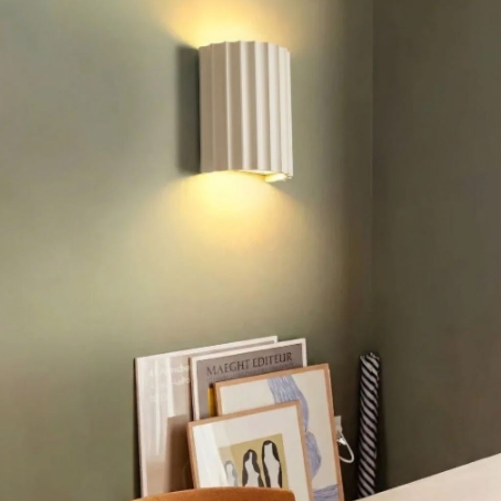 White Nordic Minimalist LED Wall Lamp - Macaron Resin - Lattea Global