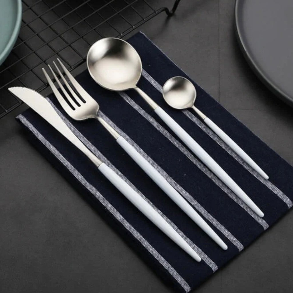 White Silver Cutlery Set - 30 Piece Flatware - Lattea Global