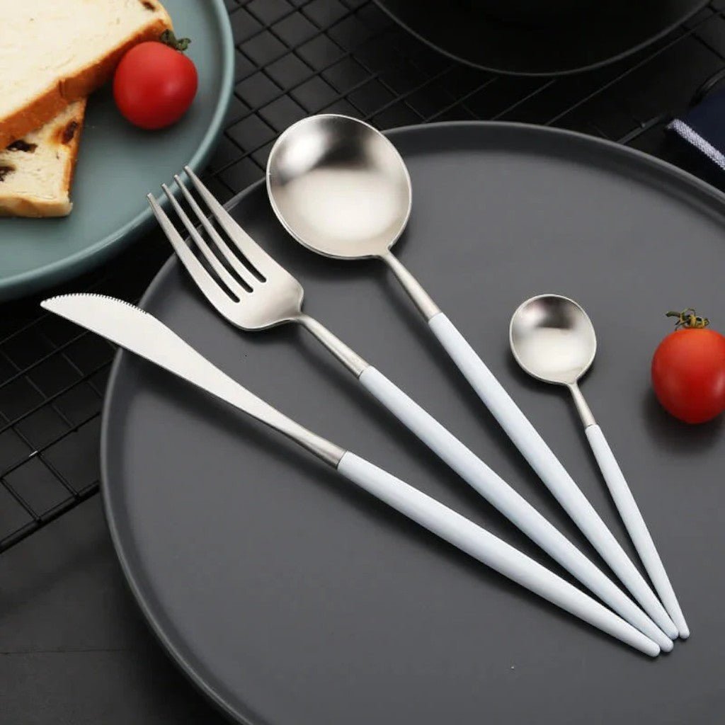 White Silver Cutlery Set - 30 Piece Flatware - Lattea Global