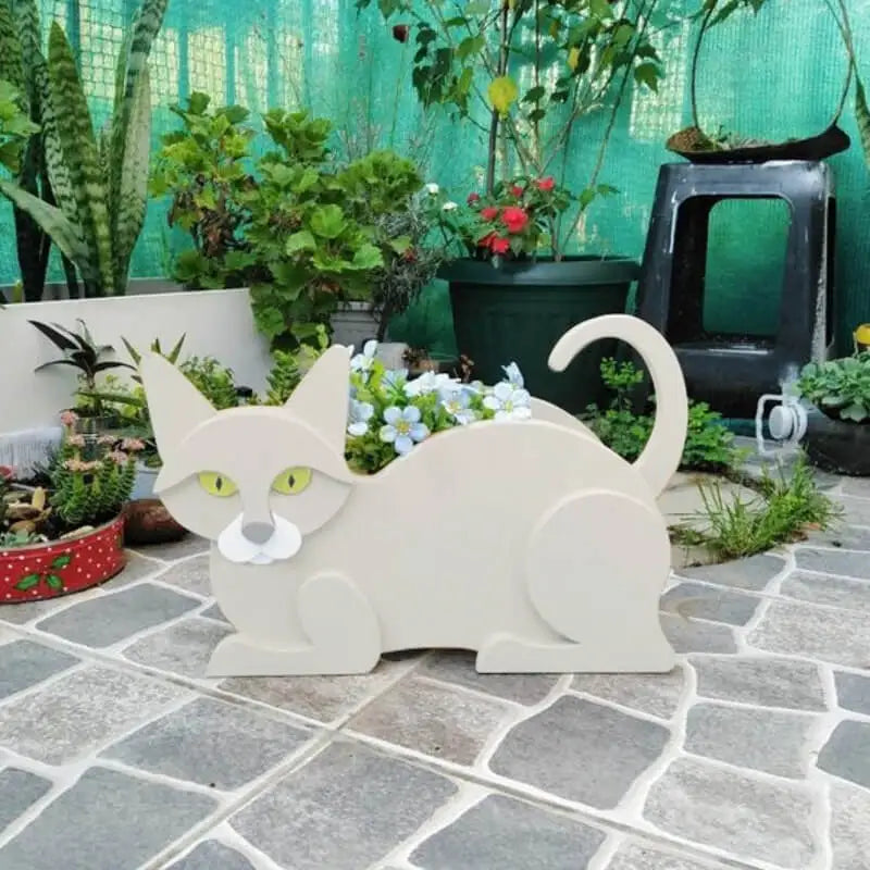 Cat-Shaped Planter – Kitty Garden Decoration