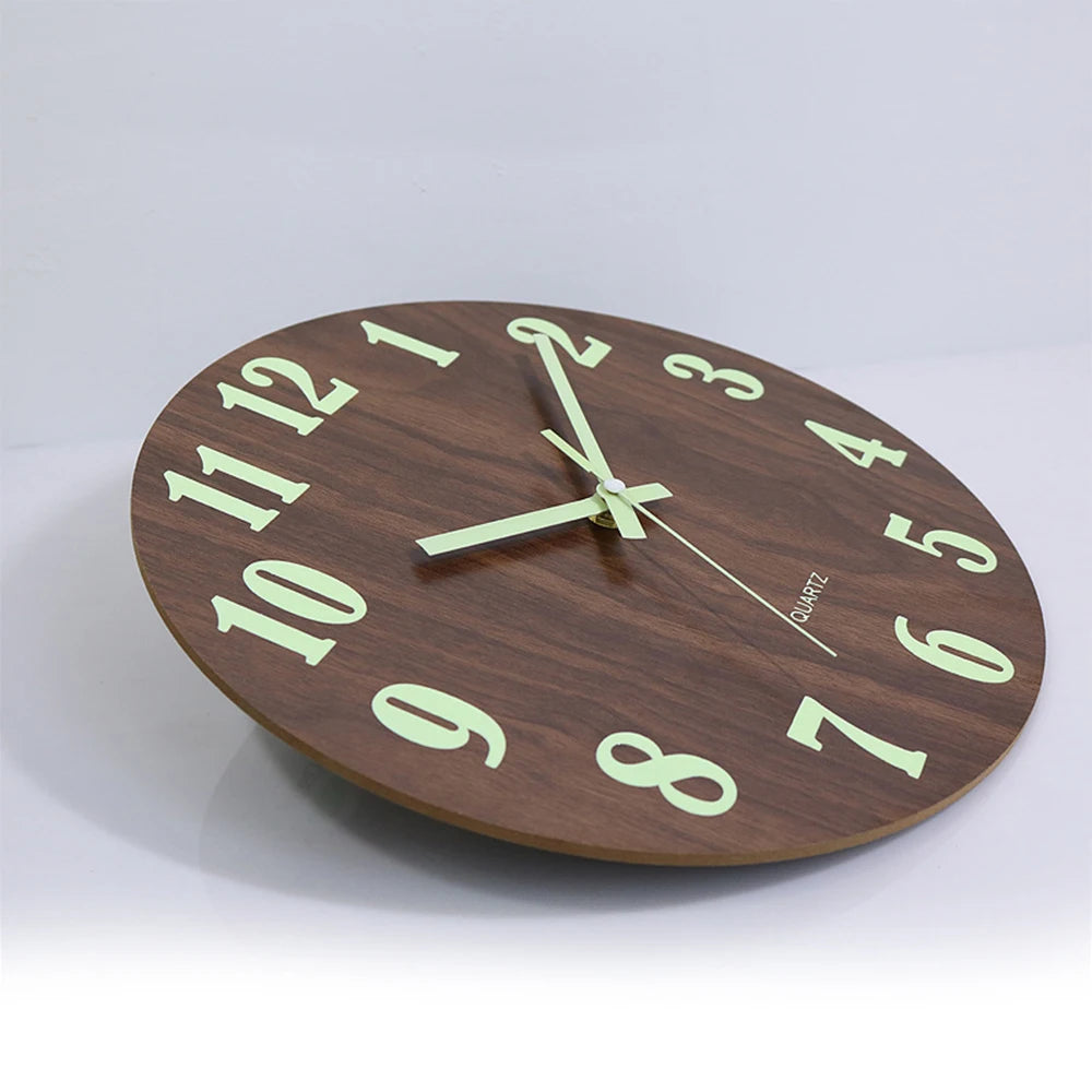 Modern Luminous Design Wall Clock