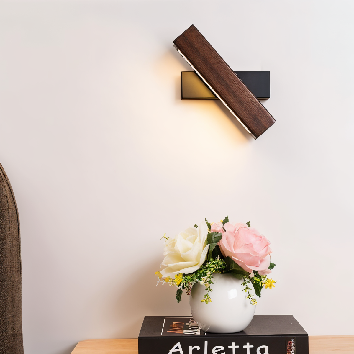 360° Swiveling Wooden Wall Light