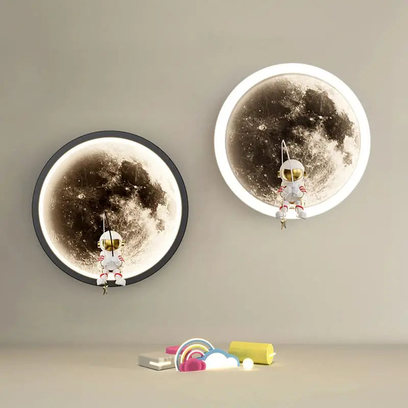 Space Explorer Moon Led Wall Lamp