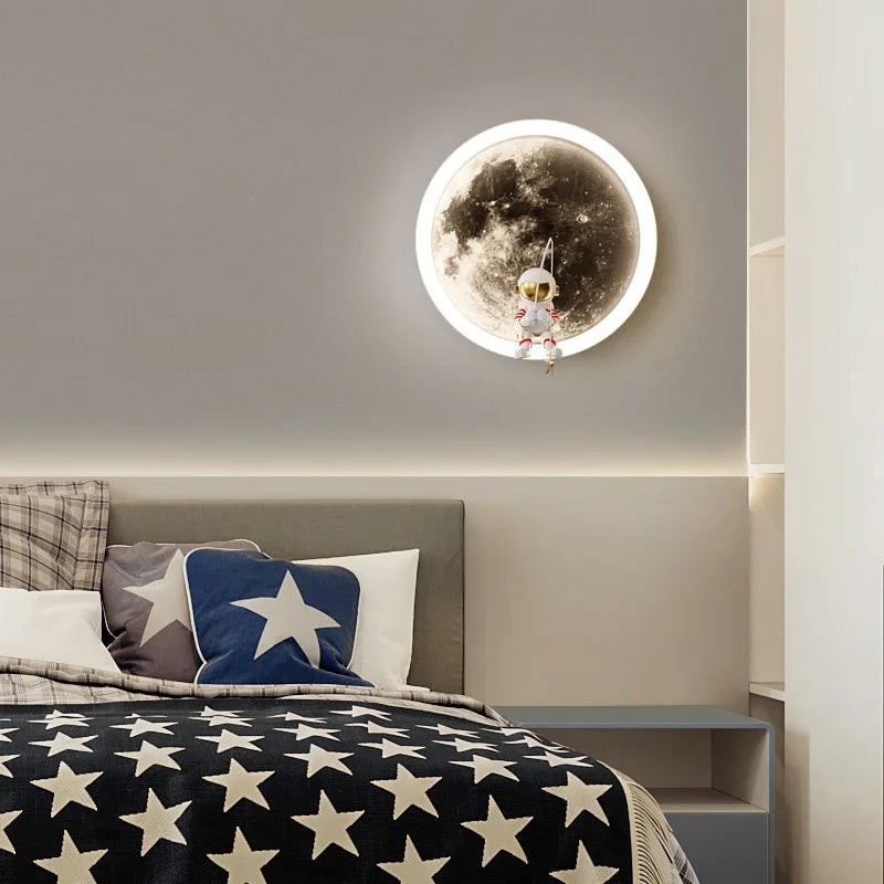 Space Explorer Moon Led Wall Lamp