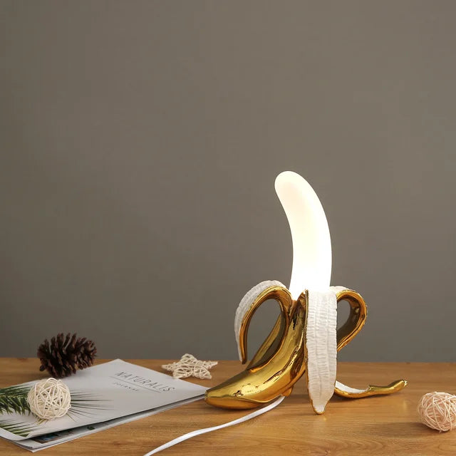 BananaShine – Playful Modern Banana Table Lamp