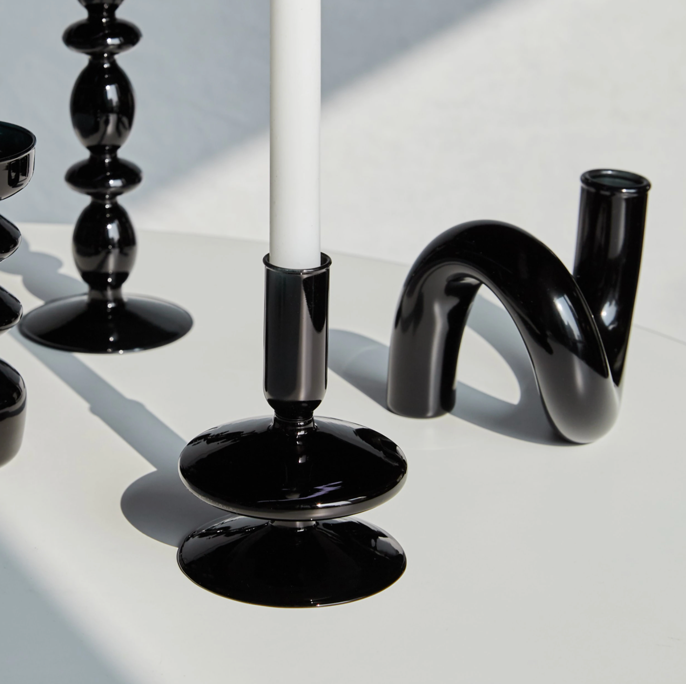 Artistic Loop Hydroponic Vase & Candle Holder