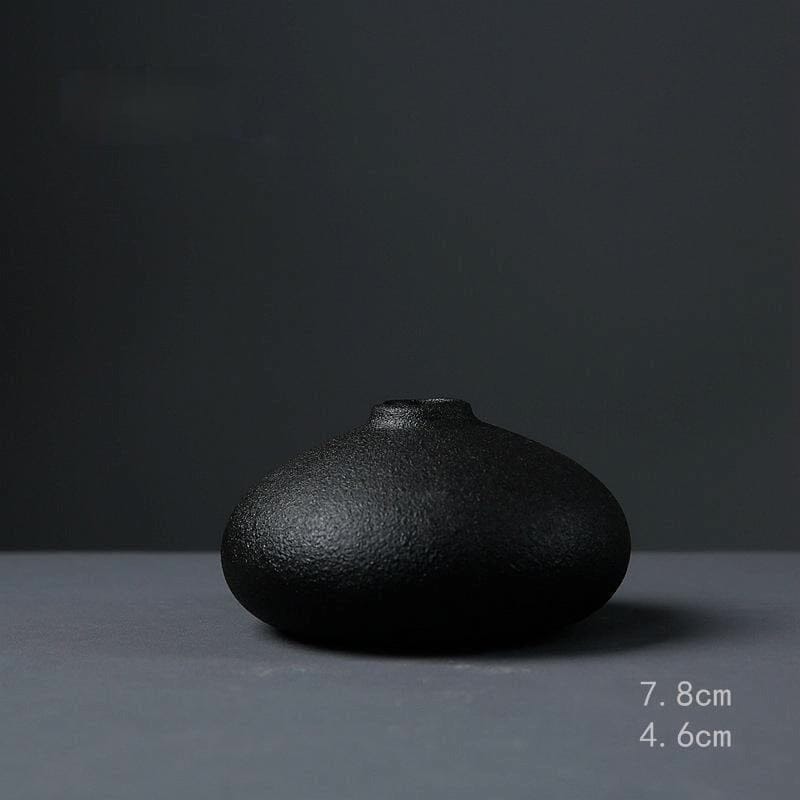 Black Minimalist Ceramic Japanese-Inspired Vase