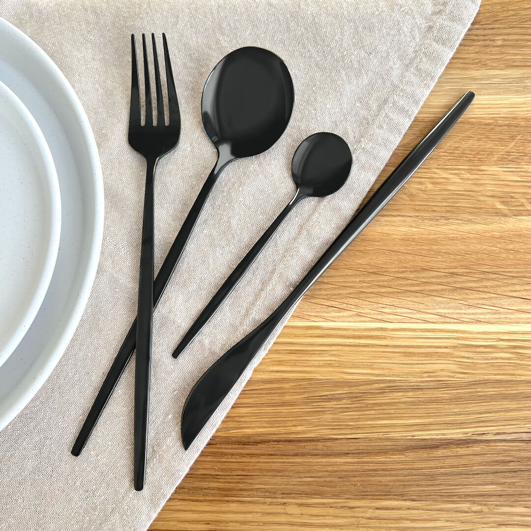 Black Modern Flatware Set – Bold & Elegant Dining