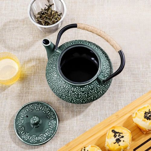 Cast Iron Teapot Japanese Style with Infuser - Lattea Global