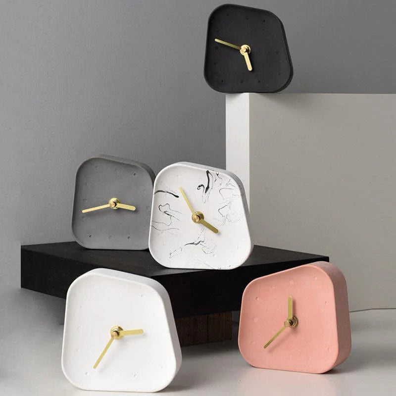 Cement Desk Clock – Retro-Inspired Concrete Design with Gold Accents