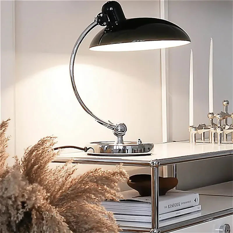 Modern Metal Desk Lamp for Workspae