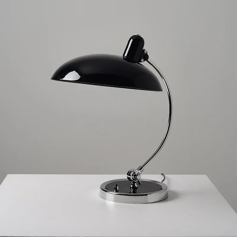 Modern Metal Desk Lamp for Workspae