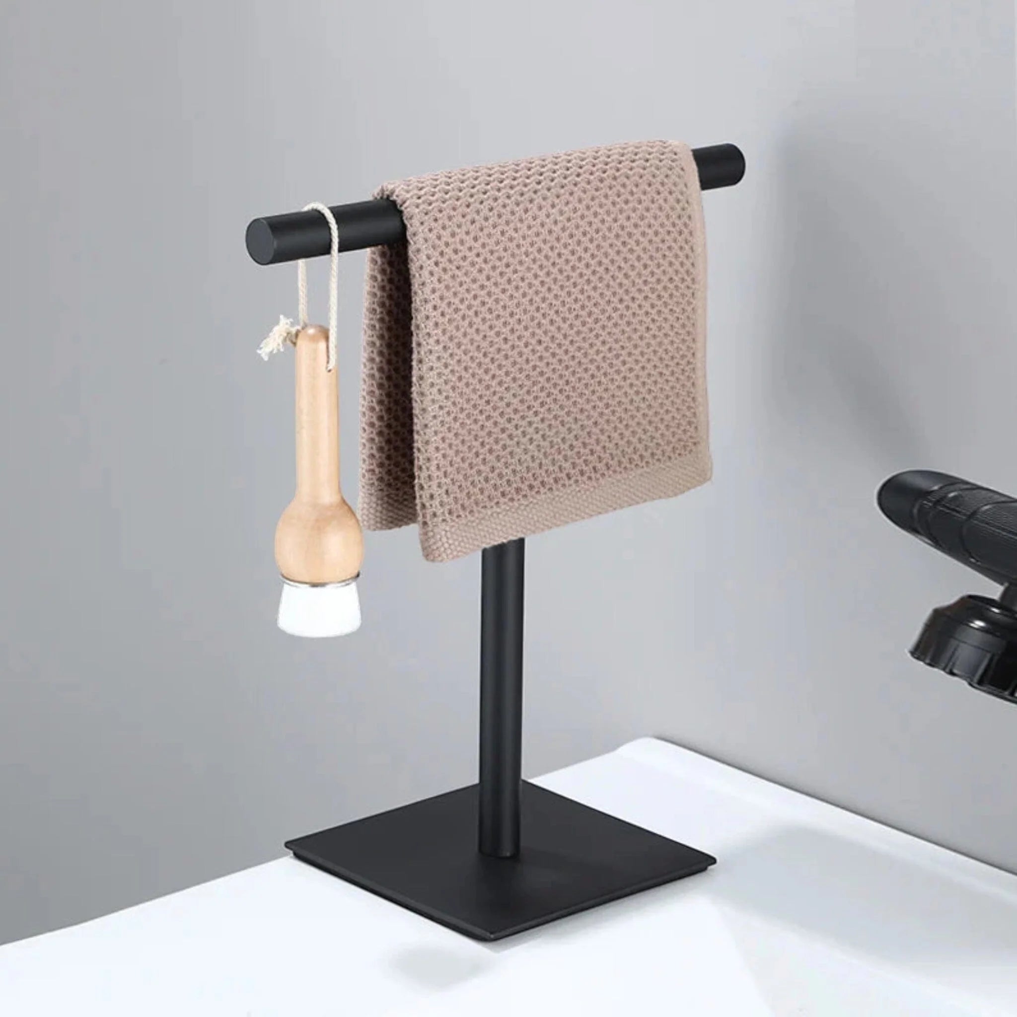 Freestanding Metal Hand Towel Rack for Bathroom