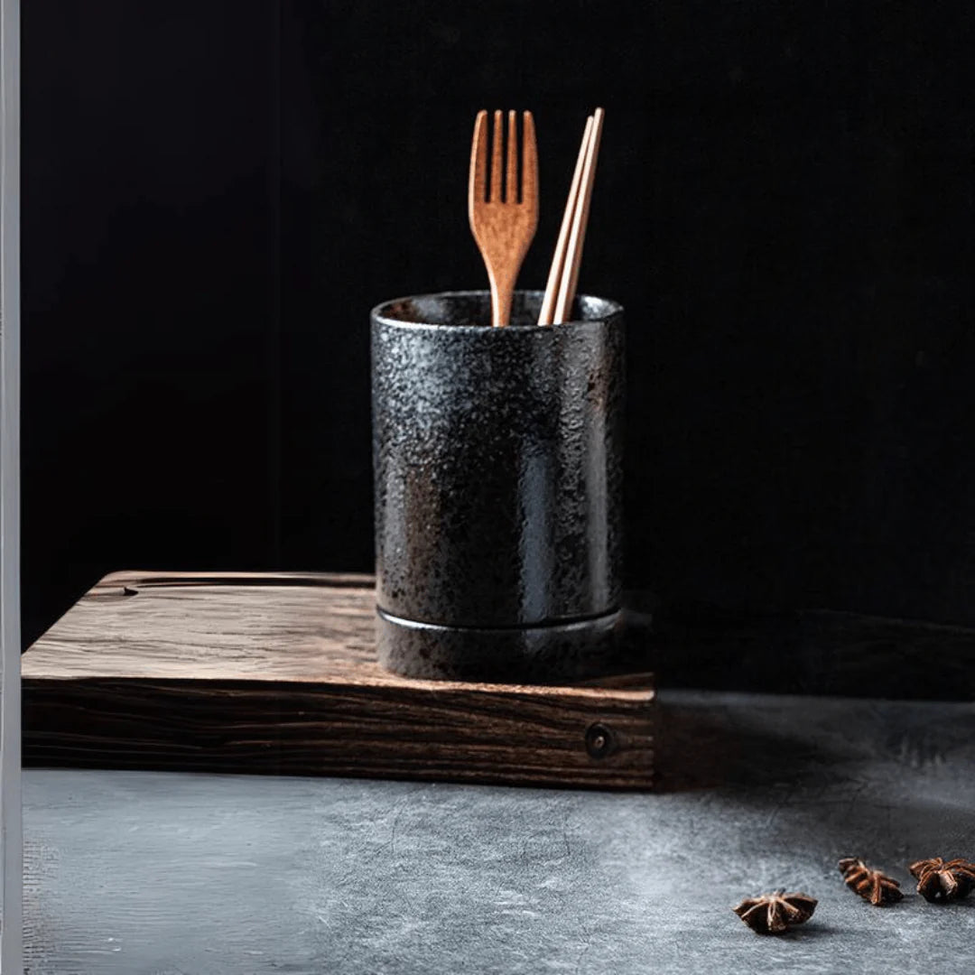 Japanese Utensil Holder – Elegant Design