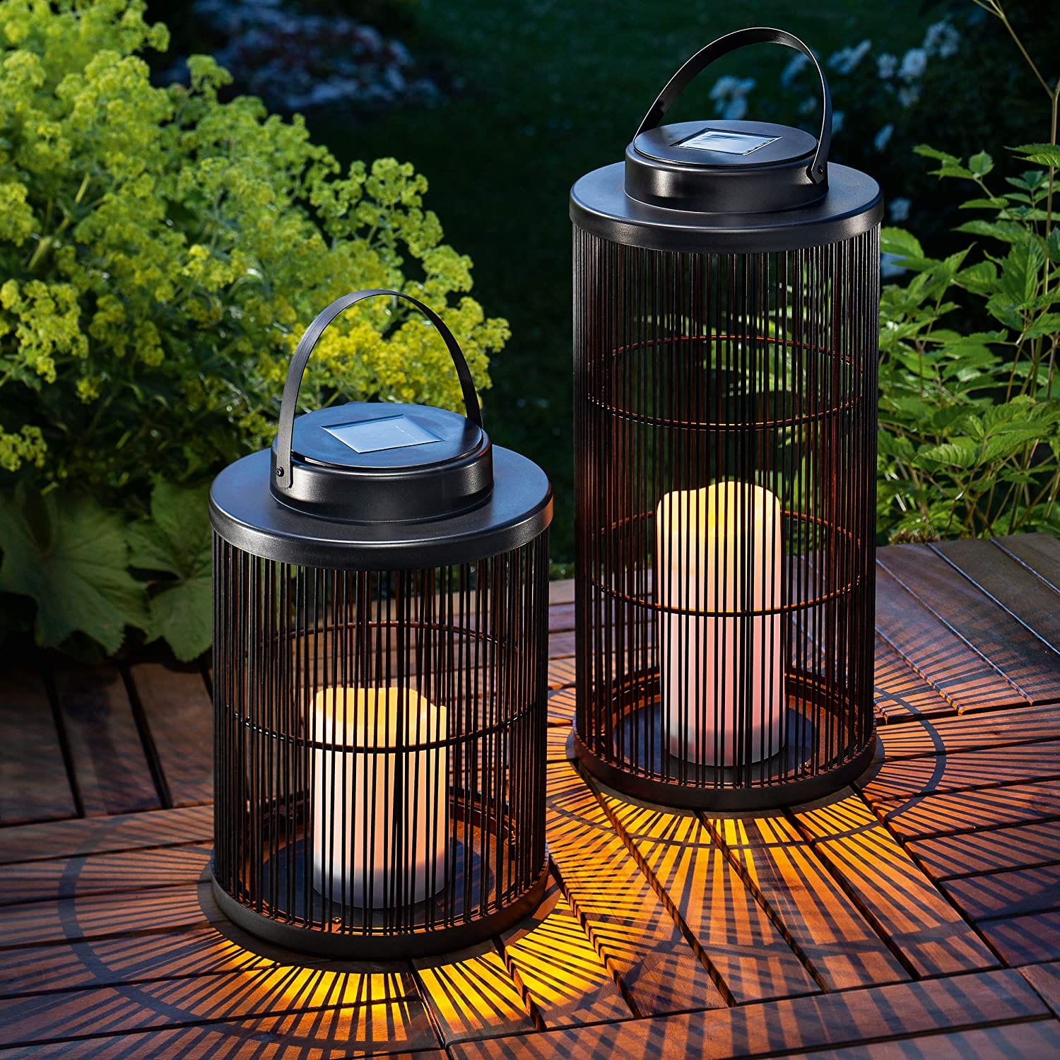 Solar-Powered Woven Lantern for Outdoor Spaces