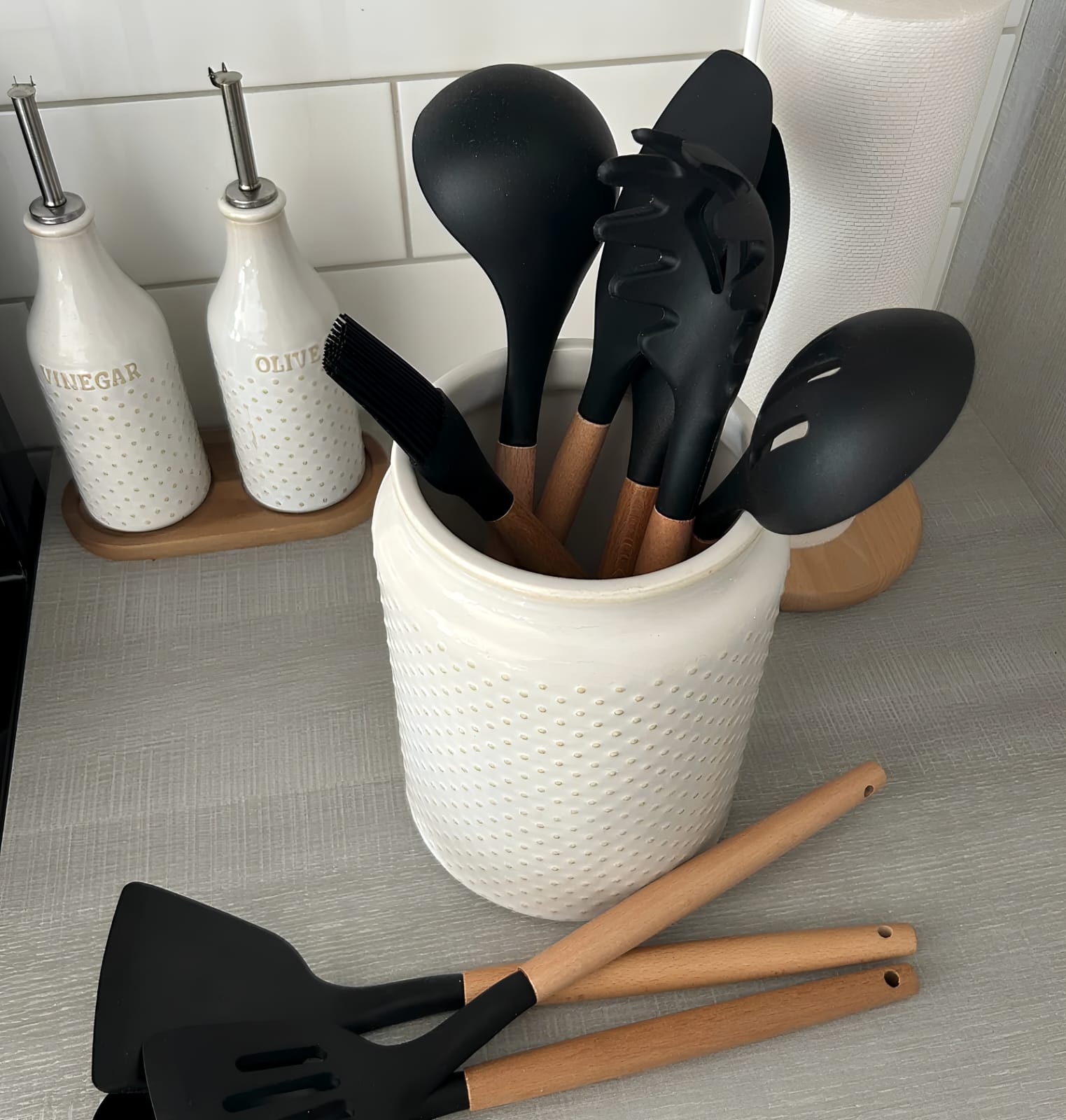 Nonstick Silicone Cooking Utensil Set with Wooden Handles Lattea