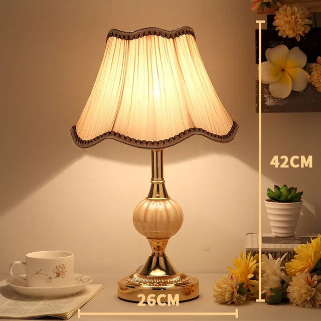 Nordic Retro Table Lamp