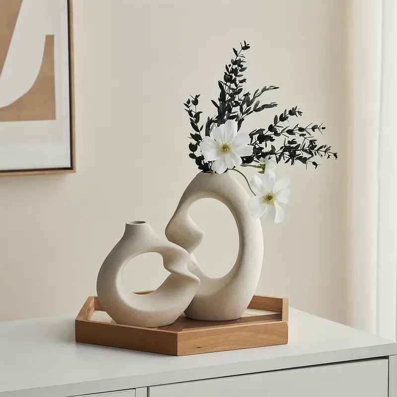 Onda Ceramic Vase Set – Abstract Sculptural Decor