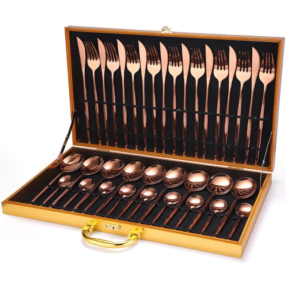 Premium Cutlery Set - 24-Piece Stainless Steel Lattea