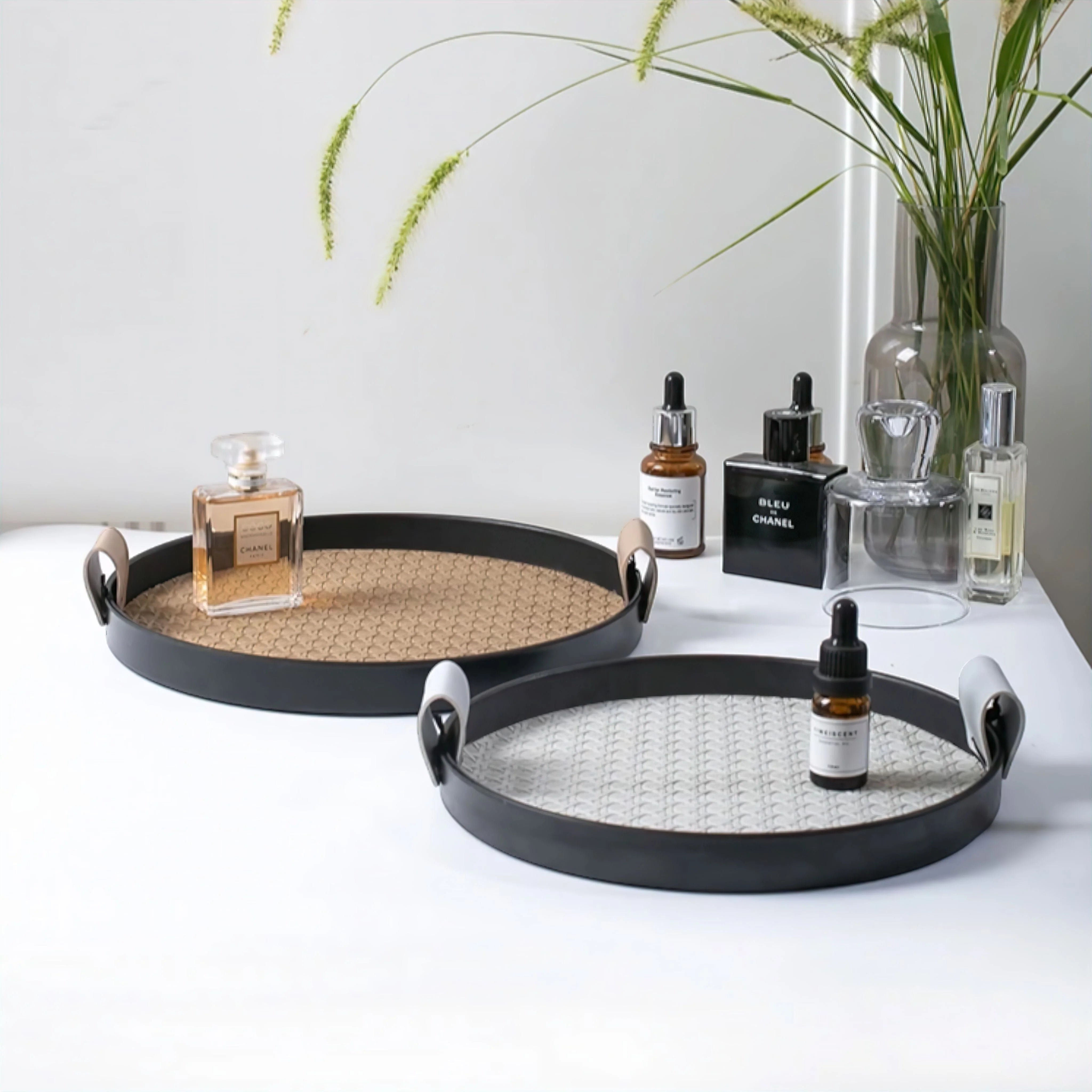 Romain Minimalist Decorative Tray