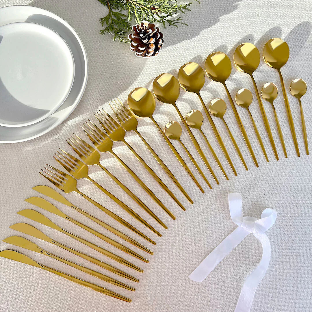 Sleek Golden Flatware Set – Elegant Dining Experience