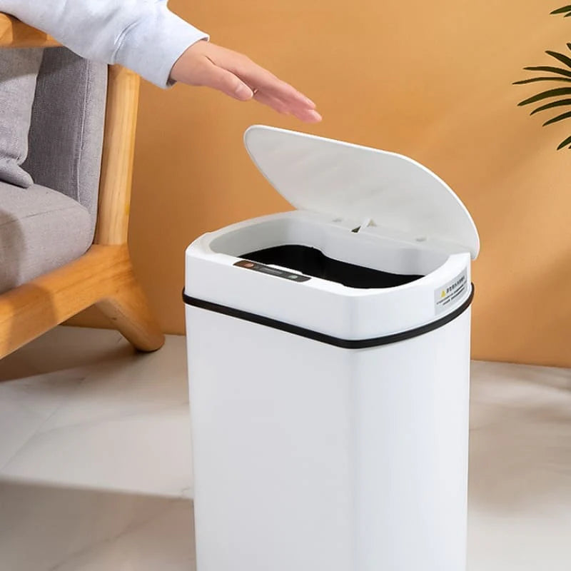 SmartWaste 15L - Automatic Sensor Trash Bin for Bathroom and Kitchen