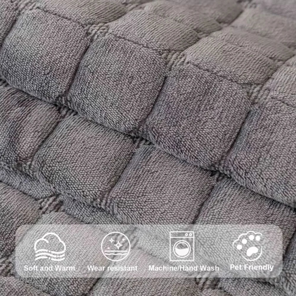 Soft flannel sofa cover non-slip quilted furniture protector - view 12