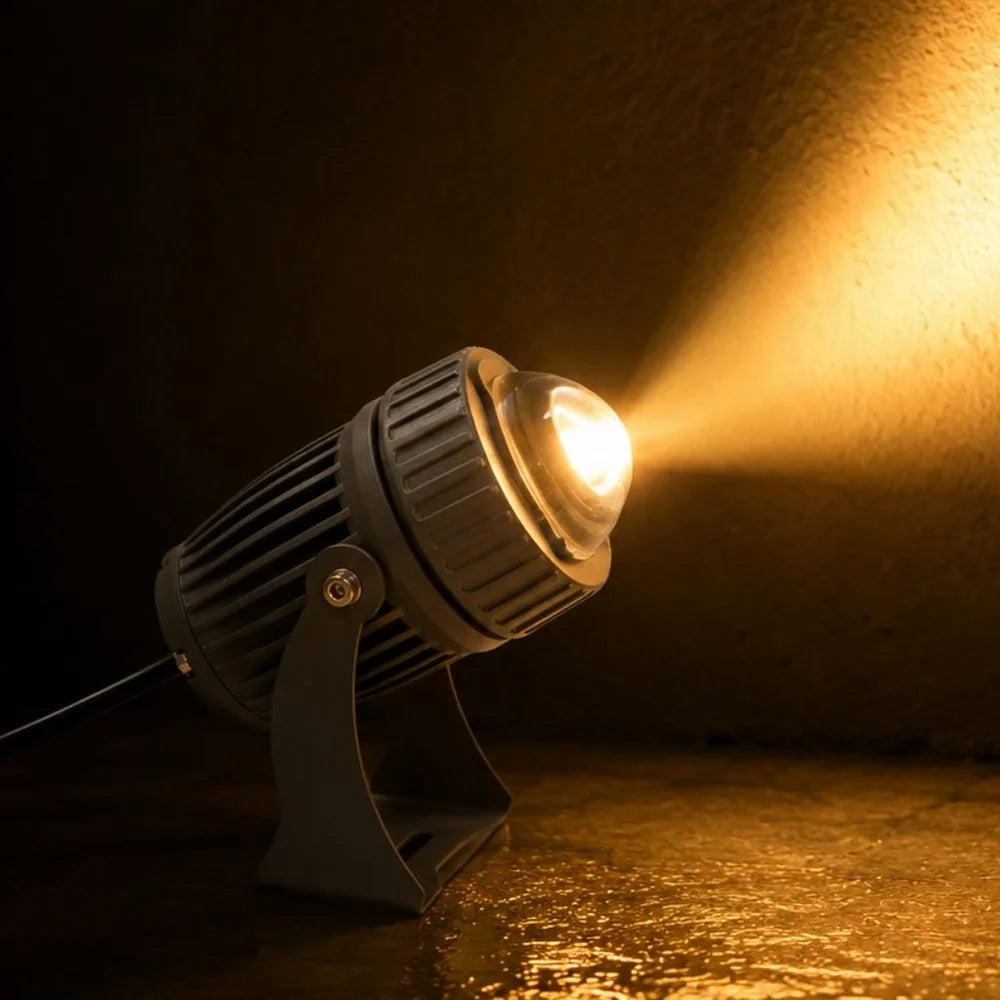 Waterproof outdoor floodlight ip65 uni-direction spotlight